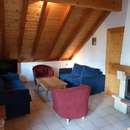 Clos Du Pre Chalet